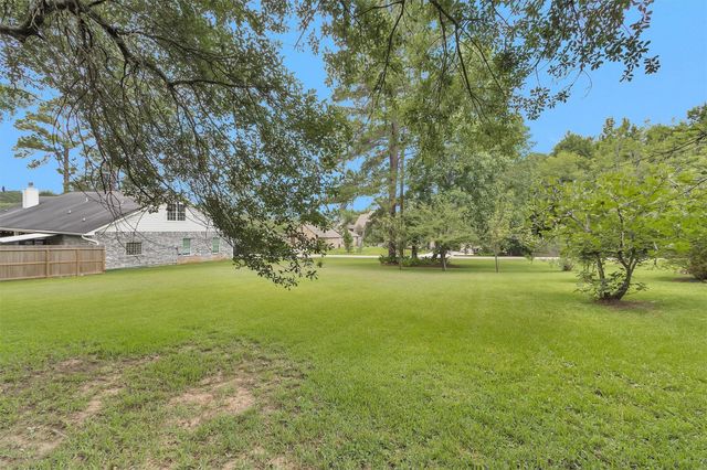 1183 Oak Lane, Conroe, TX 77316