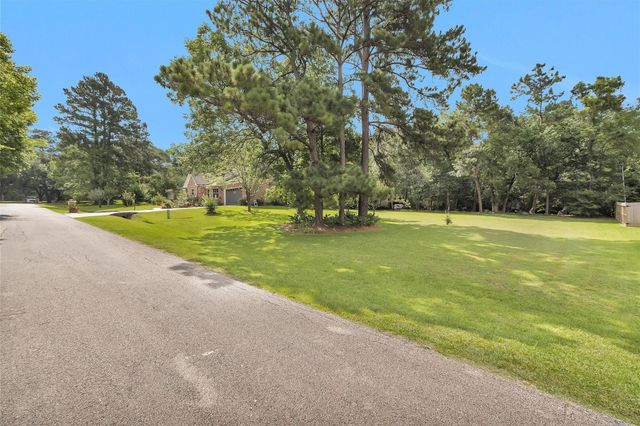 1183 Oak Lane, Conroe, TX 77316