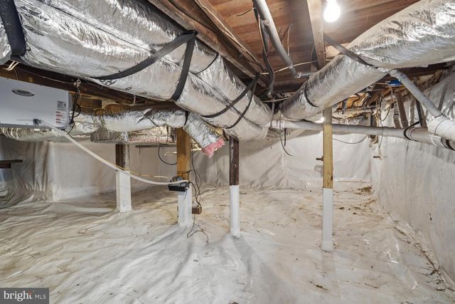 130 OTIS AVE, Tuckerton, NJ 08087