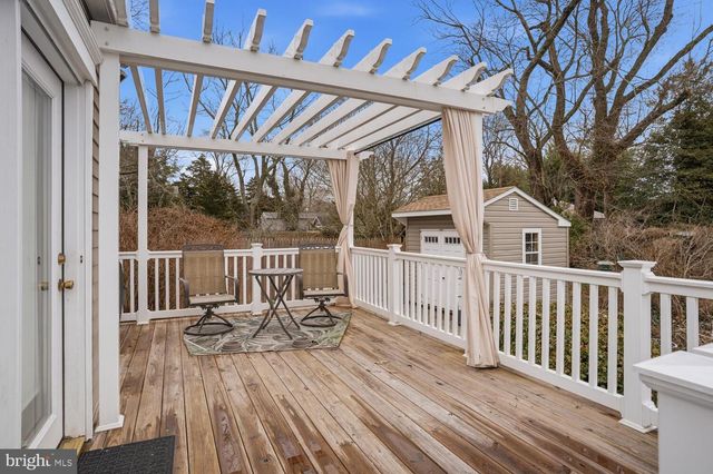 130 OTIS AVE, Tuckerton, NJ 08087