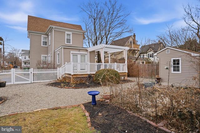 130 OTIS AVE, Tuckerton, NJ 08087