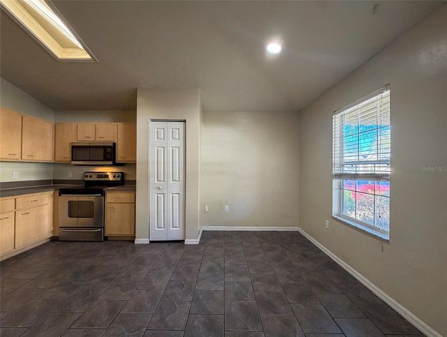 2131 NW 52ND PLACE, Gainesville, FL 32605