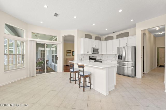 1904 BLUEBONNET Way, Fleming Island, FL 32003
