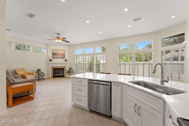 1904 BLUEBONNET Way, Fleming Island, FL 32003
