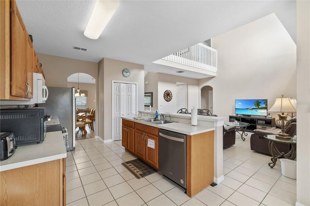 602 HIGHGATE PARK, Davenport, FL 33897