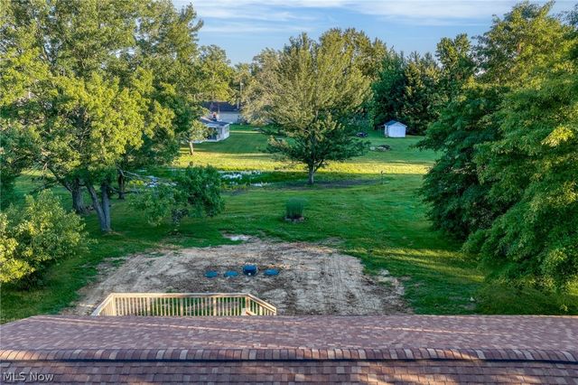 2000 Stake Drive, Green, OH 44232