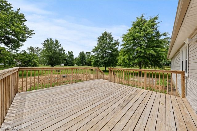 2000 Stake Drive, Green, OH 44232