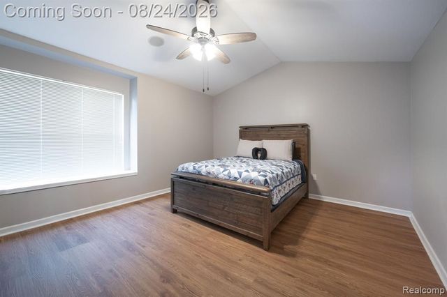 17372 Windflower Drive, Southfield, MI 48076
