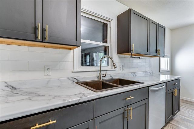 6413 N Longmont, Park City, KS 67219
