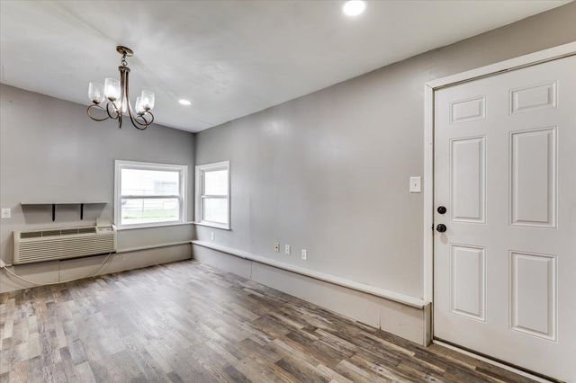 6413 N Longmont, Park City, KS 67219