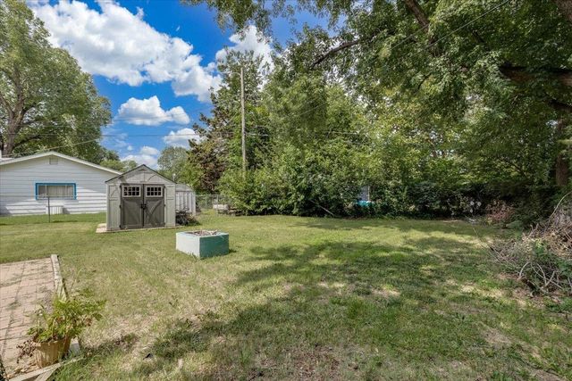 6413 N Longmont, Park City, KS 67219
