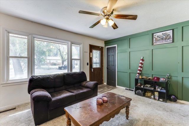 6413 N Longmont, Park City, KS 67219