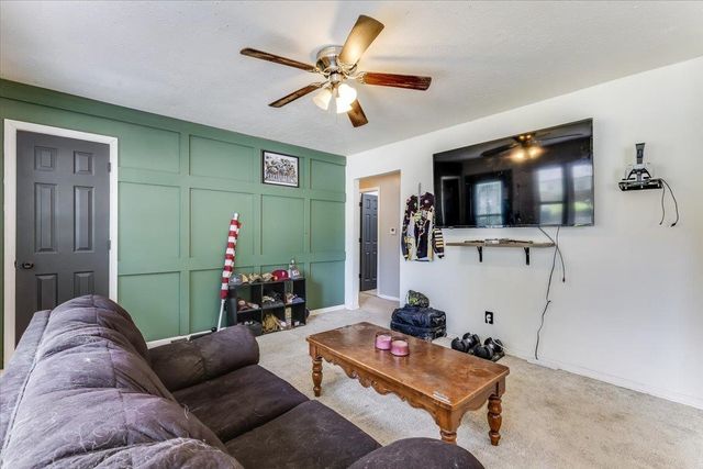 6413 N Longmont, Park City, KS 67219