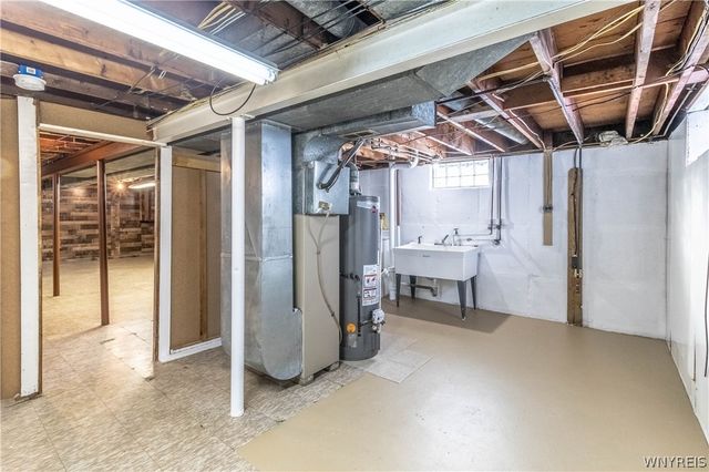 104 Starlite Avenue, Cheektowaga, NY 14227