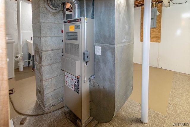 104 Starlite Avenue, Cheektowaga, NY 14227