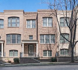 710 Cosmopolitan Drive NE, Atlanta, GA 30324