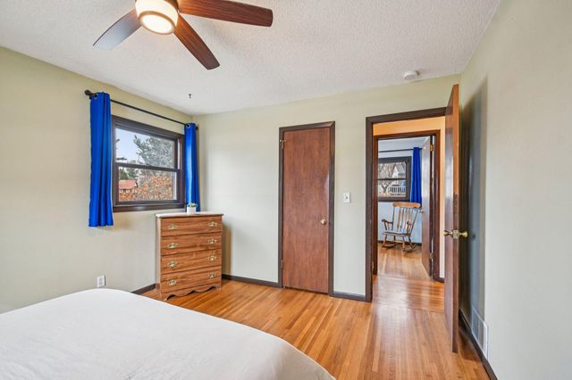 6216 Edgewood Avenue, Woodbury, MN 55125