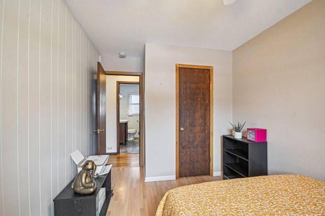 6216 Edgewood Avenue, Woodbury, MN 55125