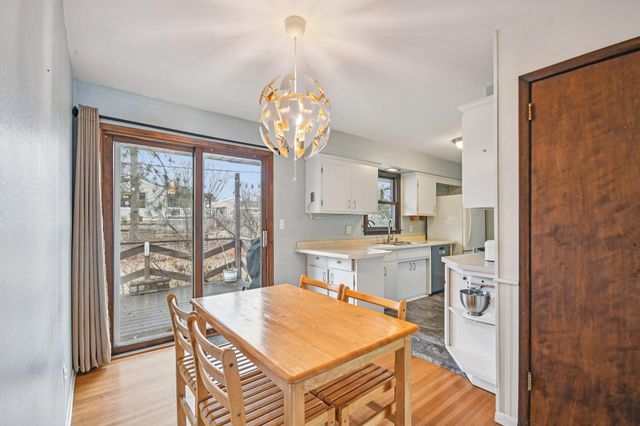 6216 Edgewood Avenue, Woodbury, MN 55125