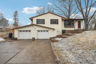 6216 Edgewood Avenue, Woodbury, MN 55125