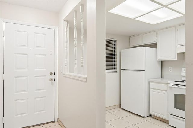 4991 PURITAN CIRCLE 522, Tampa, FL 33617