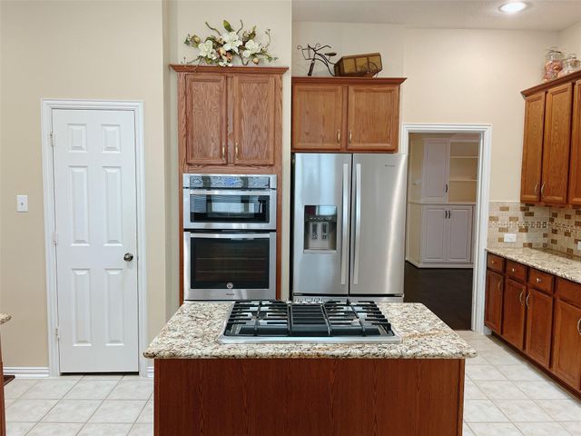 3118 Autumnjoy Drive, Pearland, TX 77584