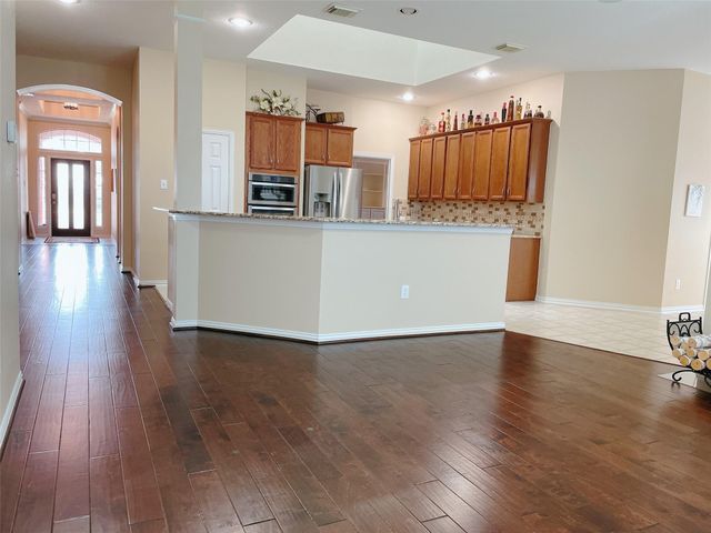 3118 Autumnjoy Drive, Pearland, TX 77584
