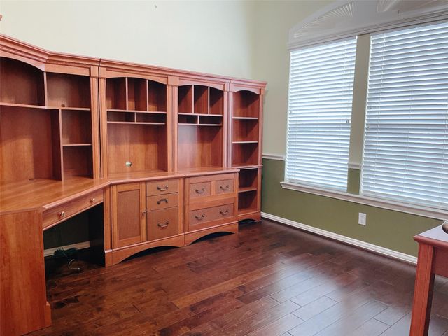 3118 Autumnjoy Drive, Pearland, TX 77584