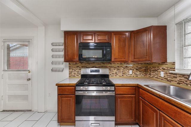 3123 San Lucas Avenue, Dallas, TX 75228