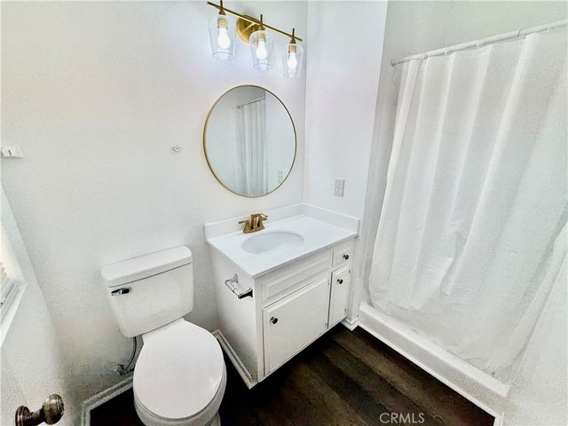 542 N Girard, Hemet, CA 92544