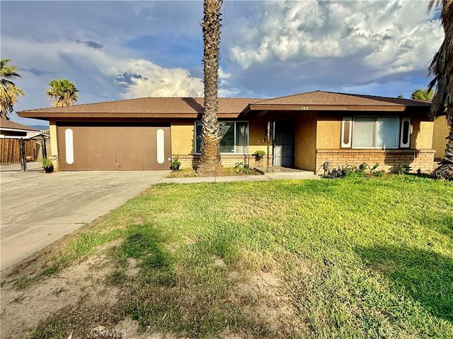 542 N Girard, Hemet, CA 92544