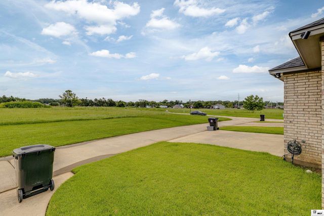 402 COPPER FIELDS, Sterlington, LA 71280
