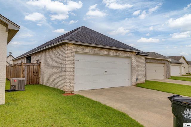 402 COPPER FIELDS, Sterlington, LA 71280