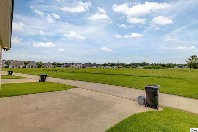 402 COPPER FIELDS, Sterlington, LA 71280