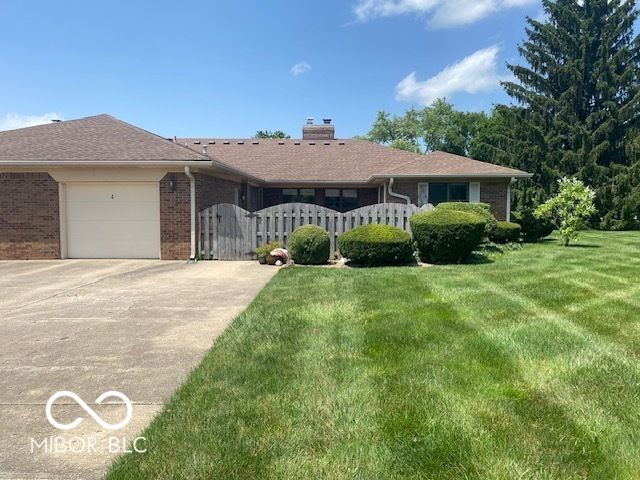 4 Marywood Drive, Greenfield, IN 46140