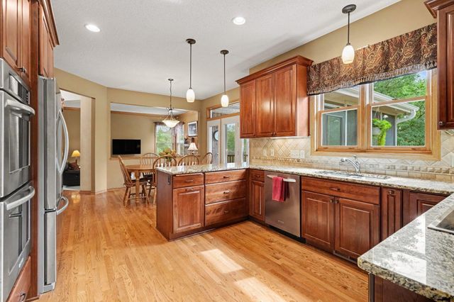 17207 Trenton Lane, Eden Prairie, MN 55347