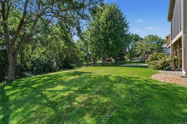 17207 Trenton Lane, Eden Prairie, MN 55347