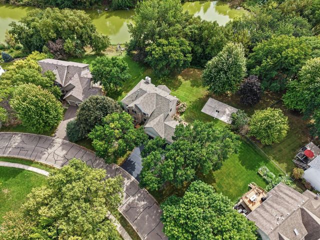 17207 Trenton Lane, Eden Prairie, MN 55347