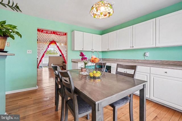 2020 DAYBREAK CIR, Harrisburg, PA 17110