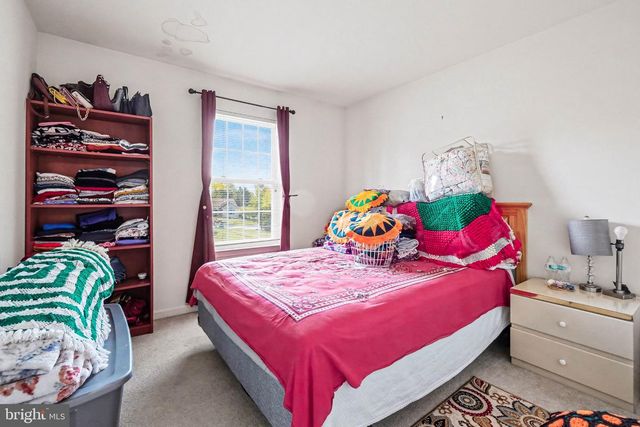 2020 DAYBREAK CIR, Harrisburg, PA 17110