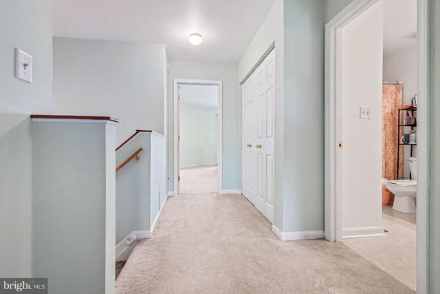 2020 DAYBREAK CIR, Harrisburg, PA 17110