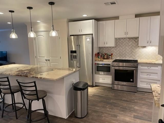 8565 Hiridge Street, Houston, TX 77055