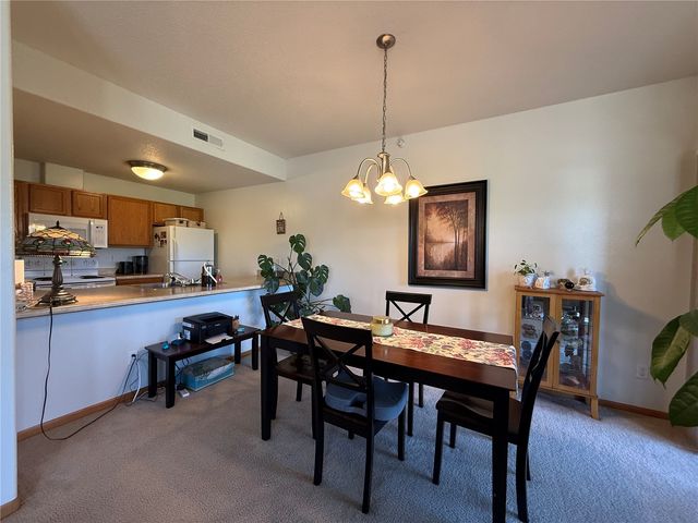 4377 Berkeley Lane, Iowa City, IA 52245