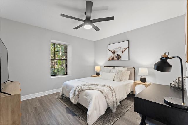 17 S Greenbud Court, The Woodlands, TX 77380