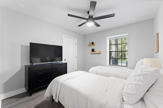 17 S Greenbud Court, The Woodlands, TX 77380