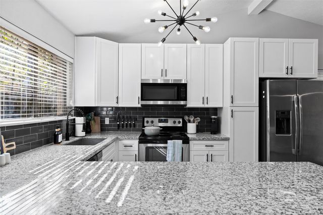 17 S Greenbud Court, The Woodlands, TX 77380