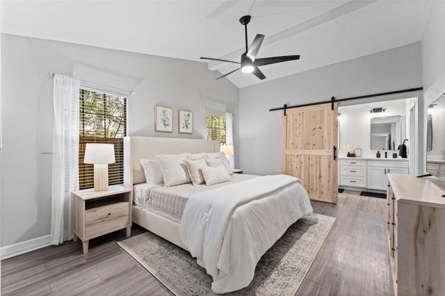 17 S Greenbud Court, The Woodlands, TX 77380