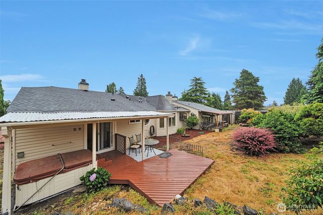 3811 S 239th Street, Kent, WA 98032