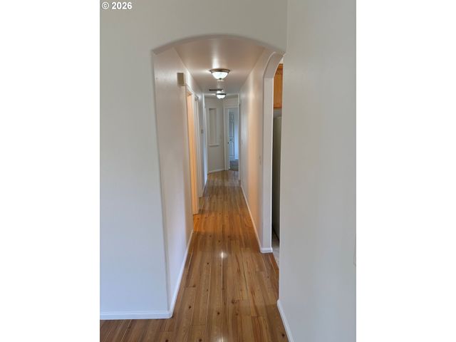 6087 GEYSER PEAK Pl, Eugene, OR 97402