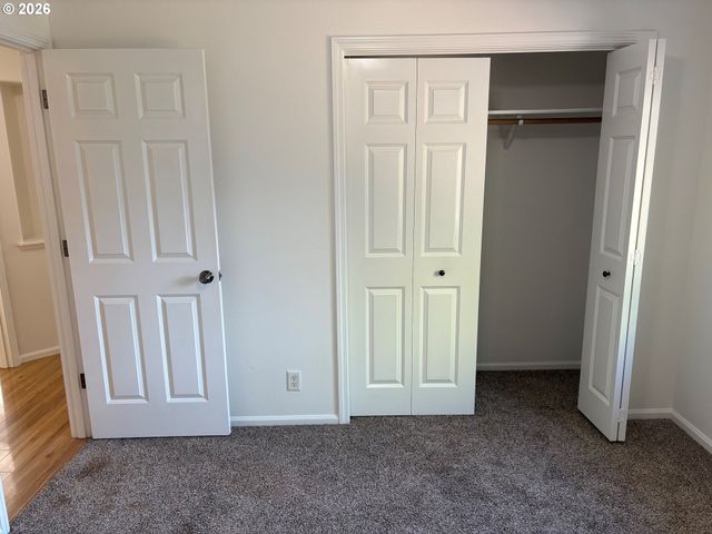 6087 GEYSER PEAK Pl, Eugene, OR 97402